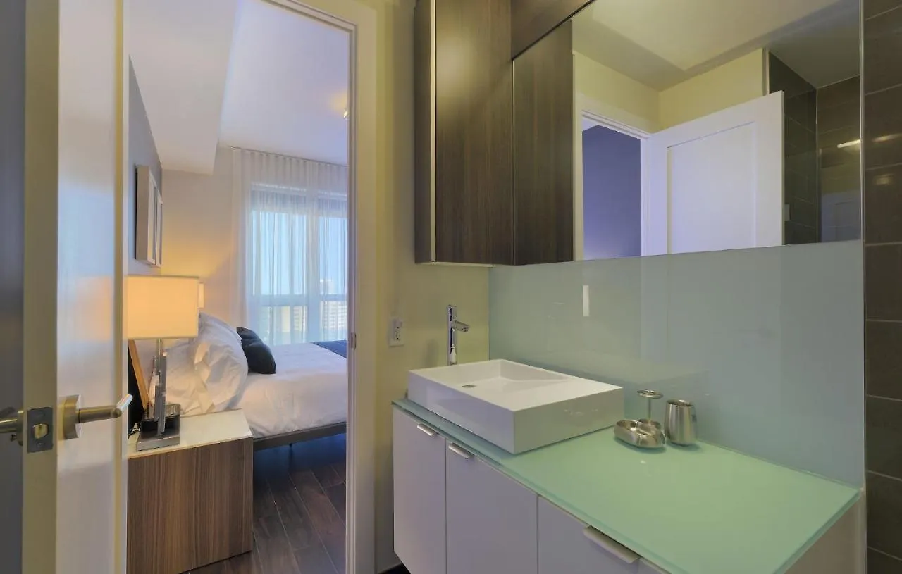 ***** Hotel Delsuites - 300 Front Street - 30 Night Stays Toronto Canada