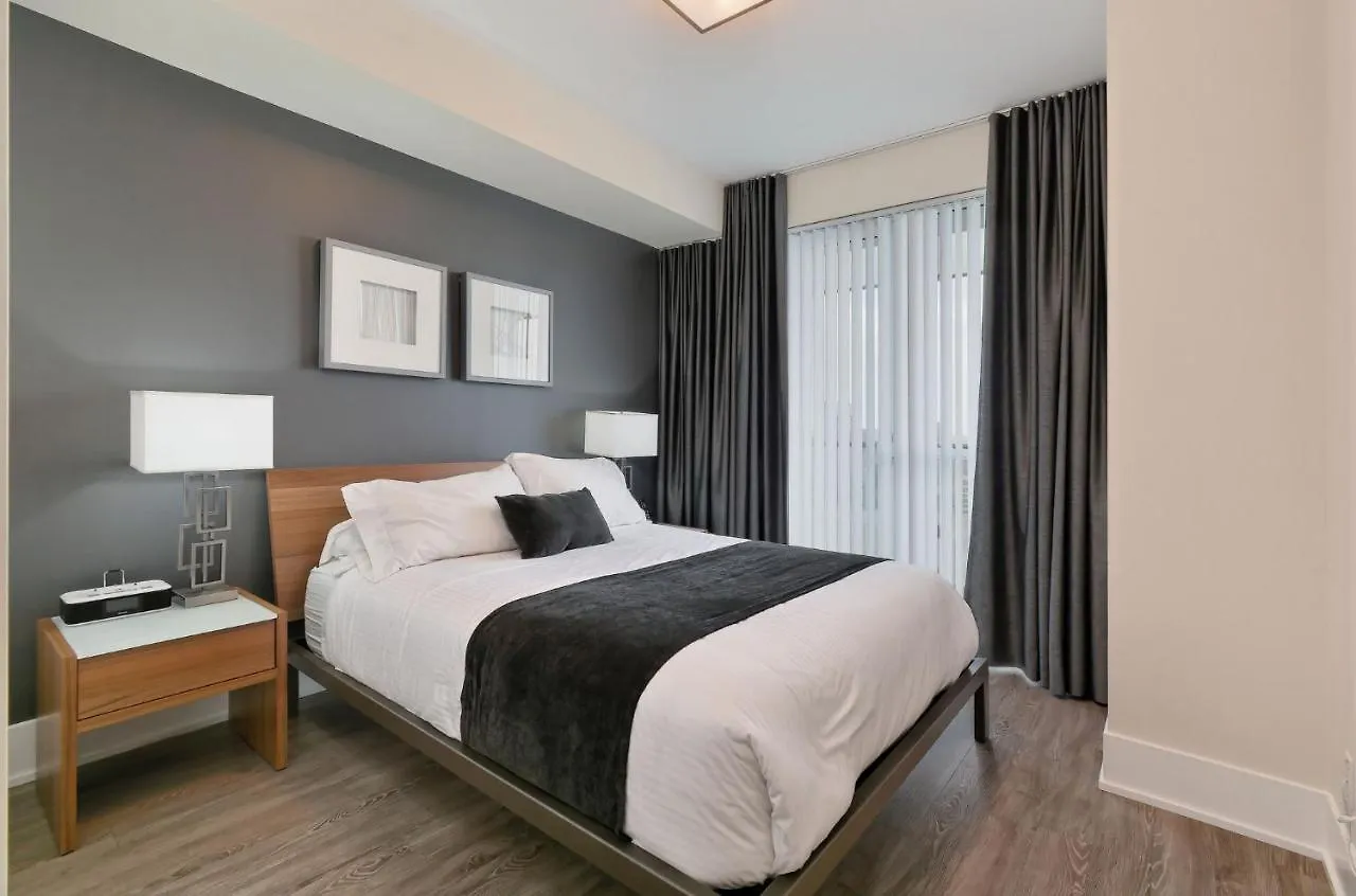 Delsuites - 300 Front Street - 30 Night Stays Toronto 5*,
