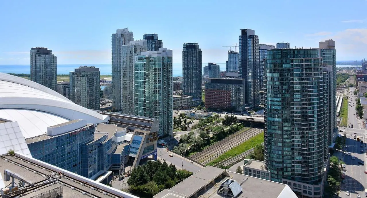 Delsuites - 300 Front Street - 30 Night Stays Toronto Hotel